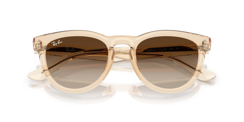 แว่นกันแดด Rayban RB2237-690213 close-up ด้านหน้า