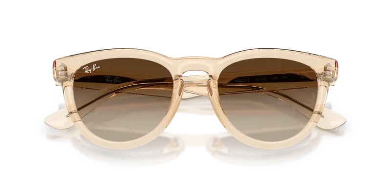 แว่นกันแดด Rayban RB2237-690213 close-up ด้านหน้า