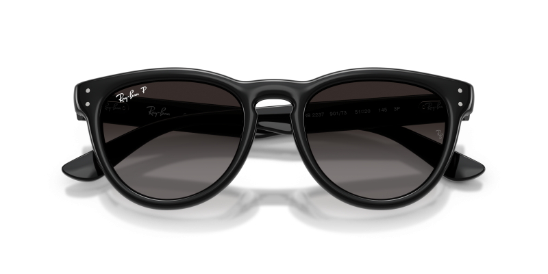แว่นกันแดด Rayban RB2237-901/T3 close-up ด้านหน้า