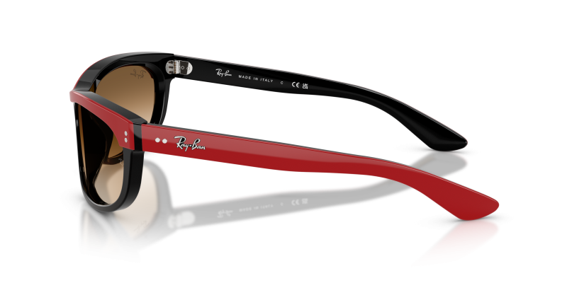 แว่นกันแดด Rayban RB2489 955/51 มุมข้าง คานจมูกทรงสูงสไตล์ Balorama