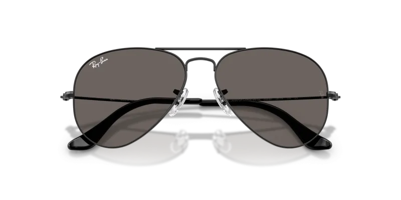 แว่นกันแดด Rayban RB3025-002/B1 close-up ด้านหน้า