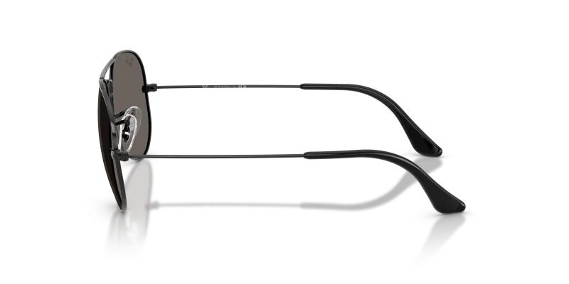 แว่นกันแดด Rayban RB3025-002/B1 มุมข้าง ขาแว่นสีดำ