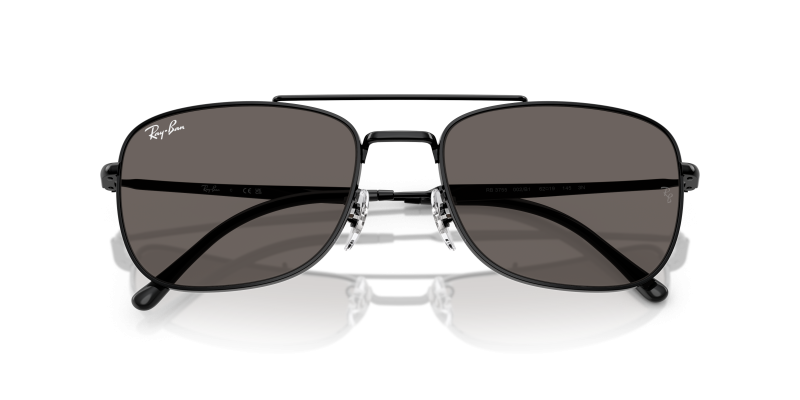 Rayban RB3755 002/B1 close-up ด้านหน้า