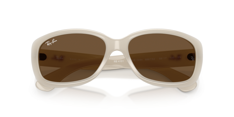 Rayban RB4101 688753 close-up ด้านหน้า