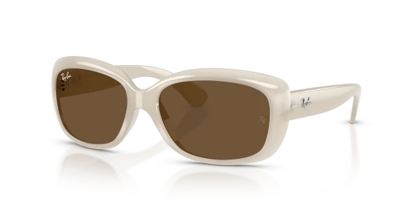 Rayban RB4101 688753 แว่นกันแดดสี Opal Ivory Dark Brown สำหรับผู้หญิง