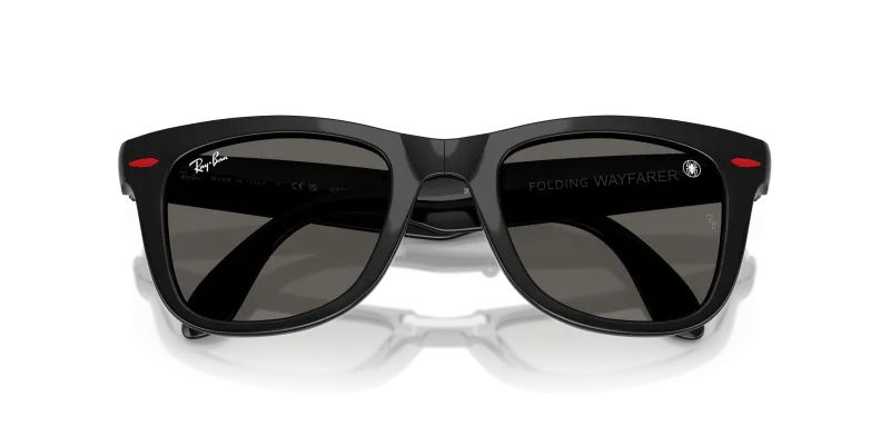 แว่นกันแดด Rayban RB4105-6926B1 close-up ด้านหน้า