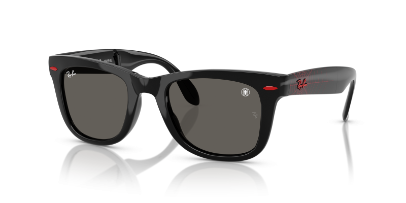 แว่นกันแดด Rayban RB4105-6926B1 มุมเฉียง สีดำ สำหรับผู้ชาย