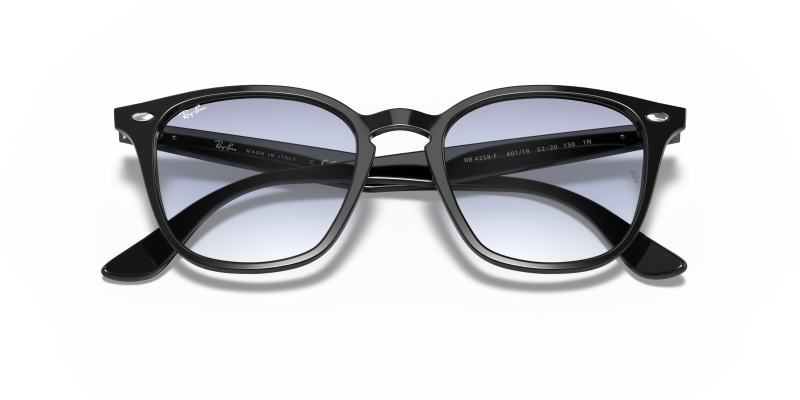Rayban RB4258F 601/19 close-up ด้านหน้า