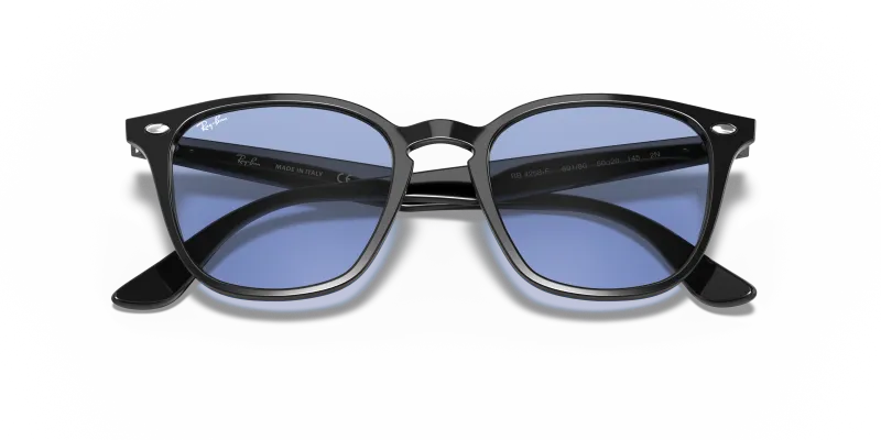 Rayban RB4258F 601/80 close-up ด้านหน้า