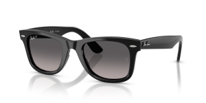 Rayban Wayfarer Ease RB4340 601/M3 แว่นกันแดดสีดำเลนส์โพลาไรซ์เทาไล่ระดับ ยูนิเซ็กซ์