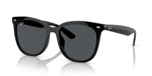 Rayban RB4379D-601/87 601/87 แว่นกันแดดทรงสี่เหลี่ยม L สีดำเลนส์เทาเข้ม ยูนิเซ็กซ์