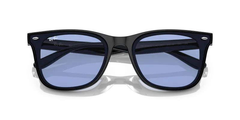 Rayban RB4391D 601/80 close-up ด้านหน้า