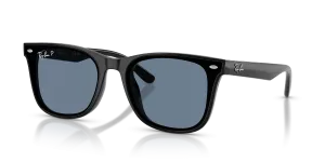 แว่นกันแดด Rayban RB4420-601/2V มุมเฉียง สีดำ สำหรับทุกเพศ