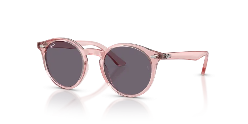 แว่นกันแดด Rayban RJ9064S-72181A Transparent Pink Violet แว่นกันแดด Rayban RJ9064S-72181A มุมเฉียง สีชมพูโปร่งใส สำหรับเด็กทุกเพศ