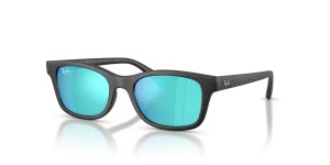แว่นกันแดด Rayban RJ9086SF-100S55 มุมเฉียง สีดำด้าน สำหรับเด็กทุกเพศ