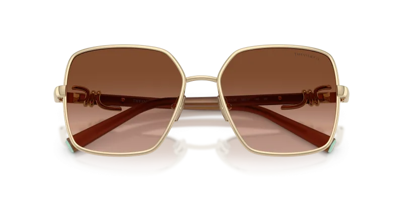 แว่นกันแดด Tiffany & Co TF3122-61773B close-up ด้านหน้า