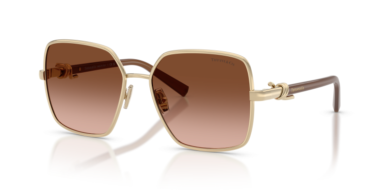 แว่นกันแดด Tiffany & Co TF3122-61773B มุมเฉียง สีทองอ่อน สำหรับผู้หญิง