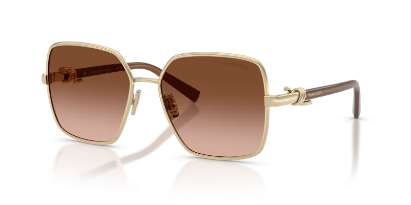แว่นกันแดด Tiffany & Co TF3122-61773B Pale Gold Gradient Brown แว่นกันแดด Tiffany & Co TF3122-61773B มุมเฉียง สีทองอ่อน สำหรับผู้หญิง
