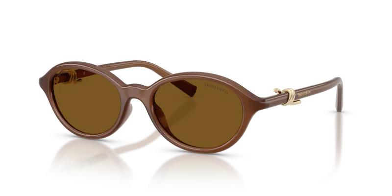 แว่นกันแดด Tiffany & Co TF4266U-847183 Transparent Honey Dark Brown Polarized แว่นกันแดด Tiffany & Co TF4266U-847183 มุมเฉียง สีน้ำผึ้งโปร่งใส สำหรับผู้หญิง