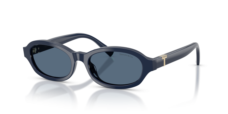 แว่นกันแดด Tiffany & Co TF4270U-839680 Solid Dark Blue Dark Blue แว่นกันแดด Tiffany & Co TF4270U-839680 มุมเฉียง สีน้ำเงินเข้มสด สำหรับผู้หญิง