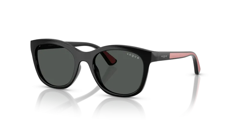Vogue VJ2028 W44/87 แว่นกันแดดเด็กทรงแฟนทอสสีดำเลนส์เทาเข้ม สำหรับเด็ก