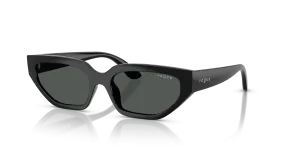 Vogue VJ2029 W44/87 แว่นกันแดดเด็กทรงเรขาคณิตไม่สม่ำเสมอสีดำเลนส์เทาเข้ม สำหรับเด็กผู้หญิง