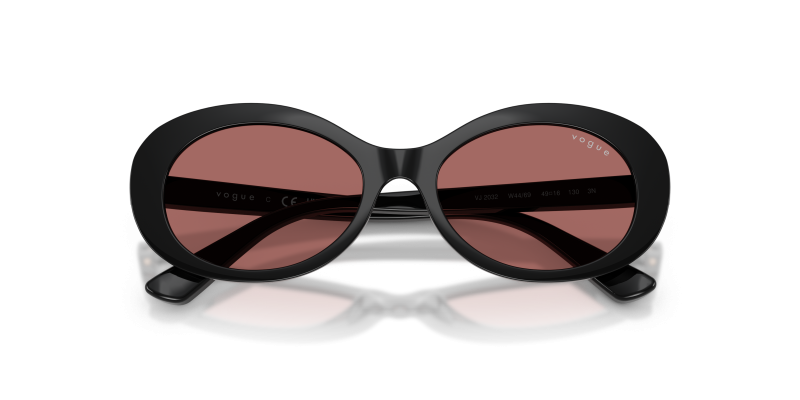 Vogue VJ2032 W44/69 close-up ด้านหน้า