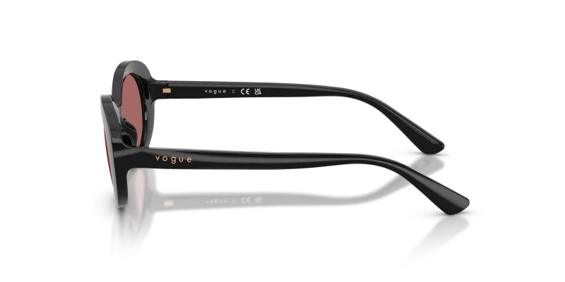 แว่นกันแดด Vogue VJ2032 W44/69 มุมข้าง ทรงวงรีบานพับยืดหยุ่น