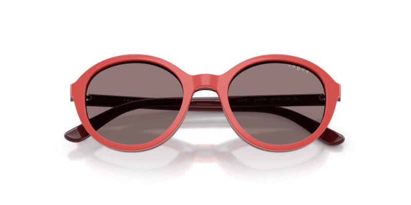 แว่นกันแดด Vogue VJ2037-33191W close-up ด้านหน้า