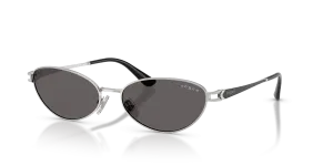 Vogue VO4369S 323/87 แว่นกันแดดสีเงินเลนส์สโมคดำ ผู้หญิง