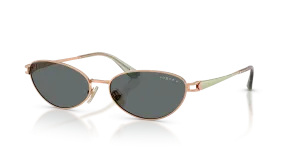 Vogue VO4369S 515281 แว่นกันแดดโพลาไรซ์สีโรสโกลด์เลนส์เทาเข้ม ผู้หญิง
