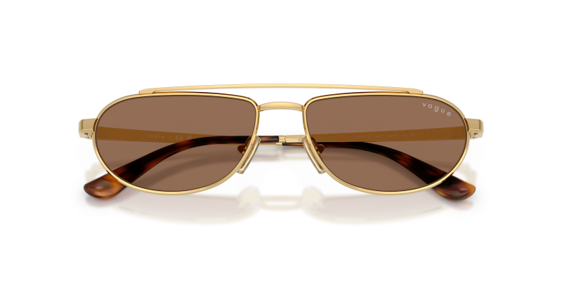 แว่นกันแดด Vogue VO4371S 280/73 close-up ด้านหน้า