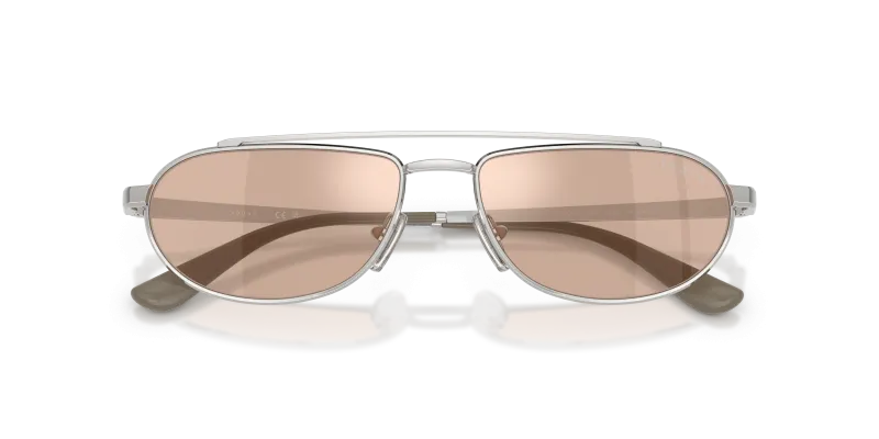 แว่นกันแดด Vogue VO4371S 323/5 close-up ด้านหน้า