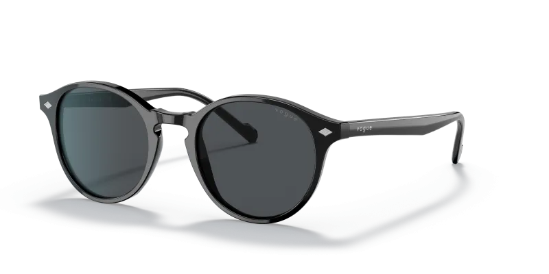 Vogue VO5327S W44/87 แว่นกันแดดทรงแฟนทอสสีดำเลนส์เทาเข้ม สำหรับผู้ชาย
