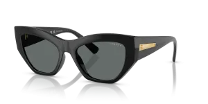 Vogue VO5607S W44/81 แว่นกันแดดเลนส์โพลาไรซ์เทาเข้ม สำหรับผู้หญิง