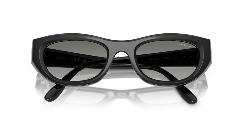 Vogue VO5616S W44/11 close-up ด้านหน้า