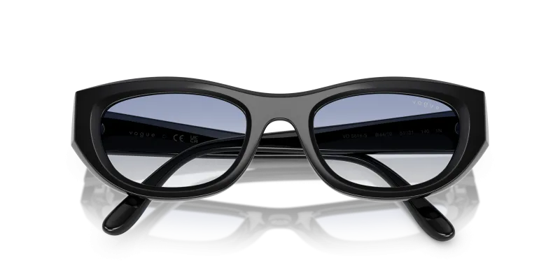 Vogue VO5616S W44/19 close-up ด้านหน้า