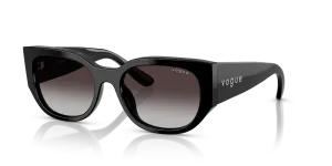 Vogue VO5641SU W44/8G แว่นกันแดดสีดำเลนส์ไล่ระดับเทา สำหรับผู้หญิง