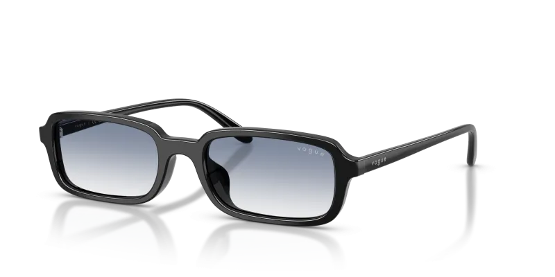 แว่นกันแดด Vogue VO5666SF W44/19 Black Clear Blue Gradient Vogue VO5666SF W44/19 แว่นกันแดดสีดำเลนส์ไล่ระดับสีฟ้าใส สำหรับผู้หญิง