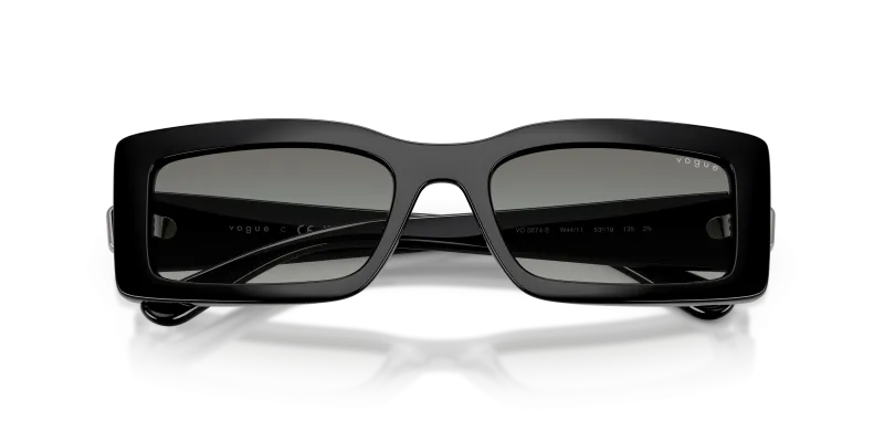 Vogue VO5674S W44/11 close-up ด้านหน้า