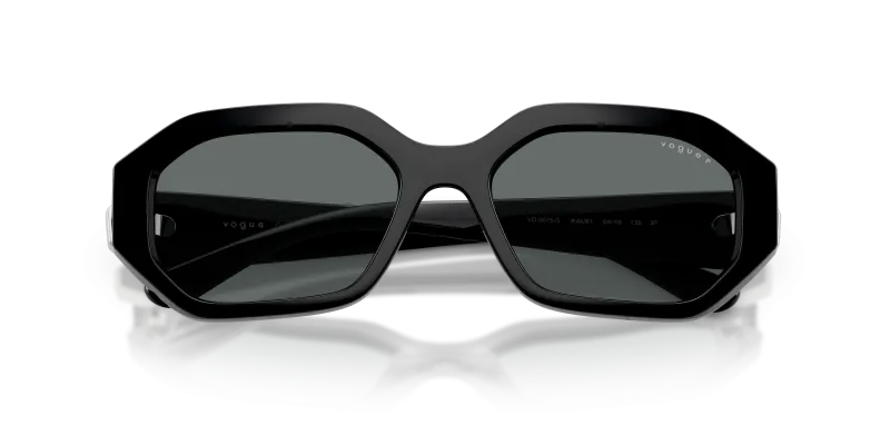 Vogue VO5675S W44/81 close-up ด้านหน้า
