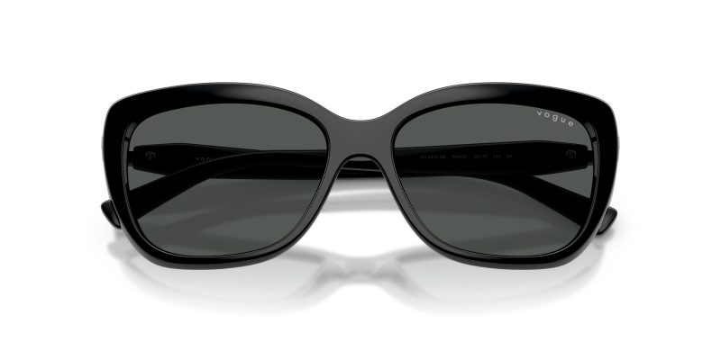 Vogue VO5678SB W44/87 close-up ด้านหน้า