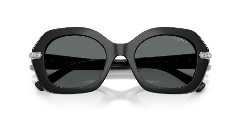 Vogue VO5706SB W44/81 close-up ด้านหน้า