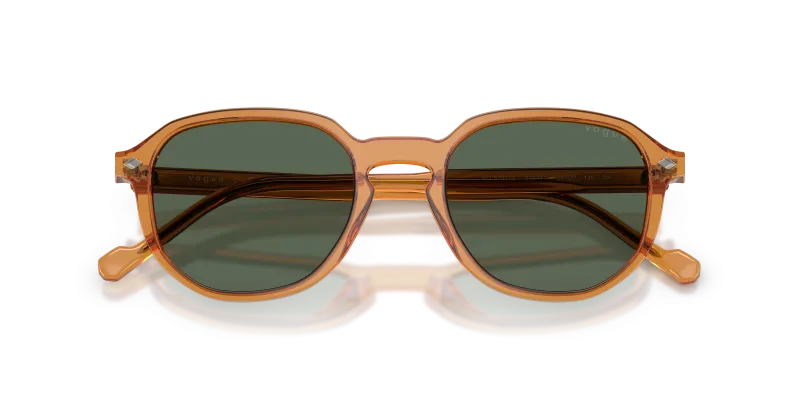แว่นกันแดด Vogue VO5707S 333471 close-up ด้านหน้า