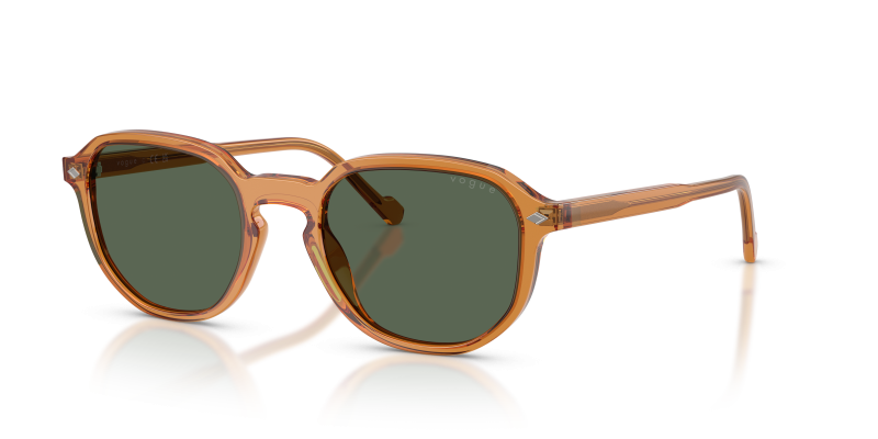 แว่นกันแดด Vogue VO5707S-333471 Transparent Honey Dark Green Vogue VO5707S 333471 แว่นกันแดดสีน้ำผึ้งโปร่งใสเลนส์เขียวเข้ม ผู้ชาย