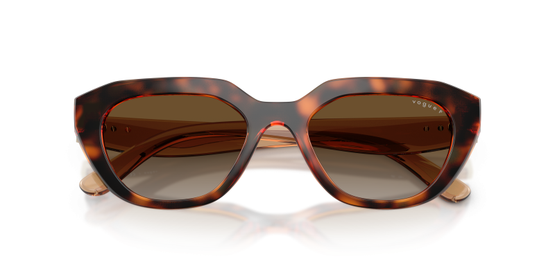 Vogue VO5711S-W656T5 close-up ด้านหน้า