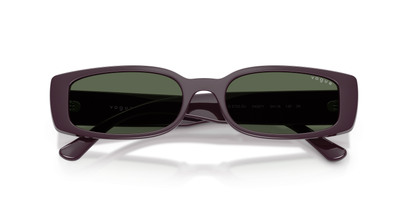 แว่นกันแดด Vogue VO5725SU-242671 close-up ด้านหน้า