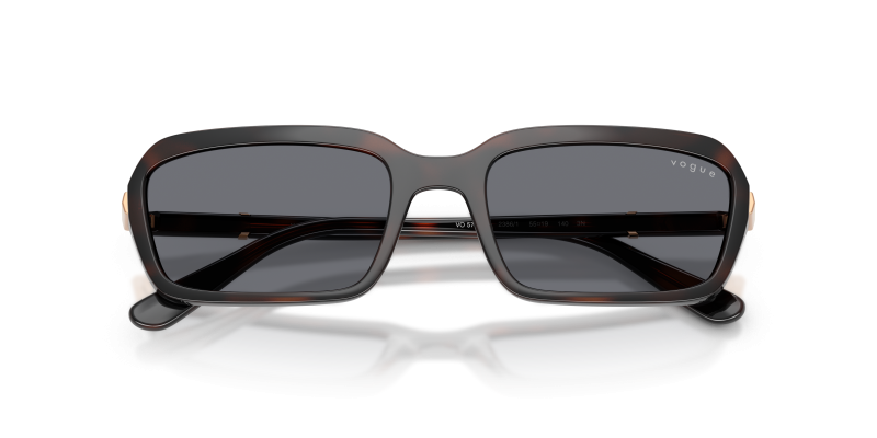 แว่นกันแดด Vogue VO5744S-2386/1 close-up ด้านหน้า