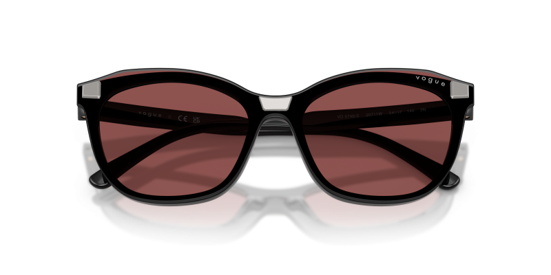 Vogue VO5746S-20711W แว่นกันแดด close-up ด้านหน้า
