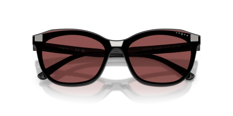Vogue VO5746S-20711W แว่นกันแดด close-up ด้านหน้า